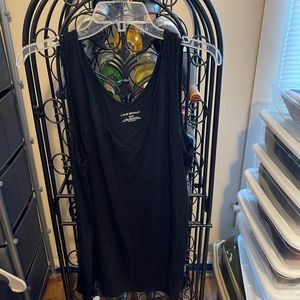 Black tank top 18/20